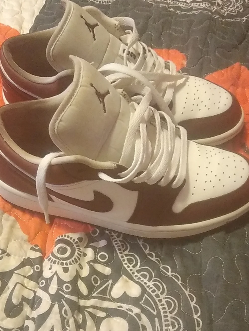 Jordan low top